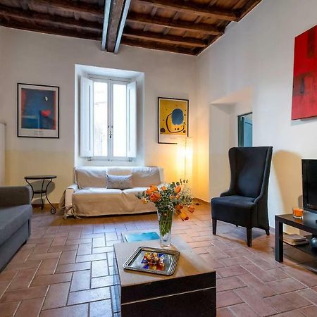 Domus Florea Rome Luaran gambar