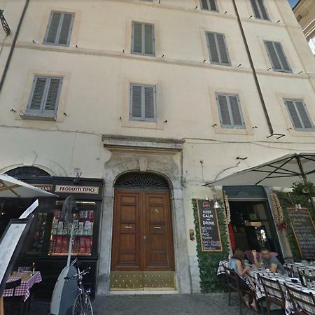 Domus Florea Rome Luaran gambar