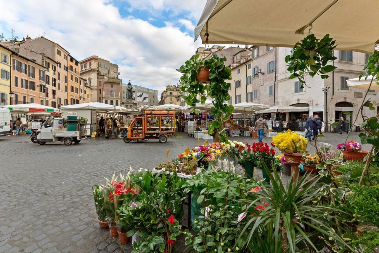 Domus Florea Rome Luaran gambar