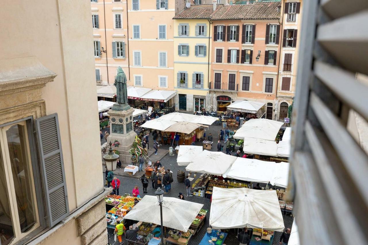 Domus Florea Rome Luaran gambar