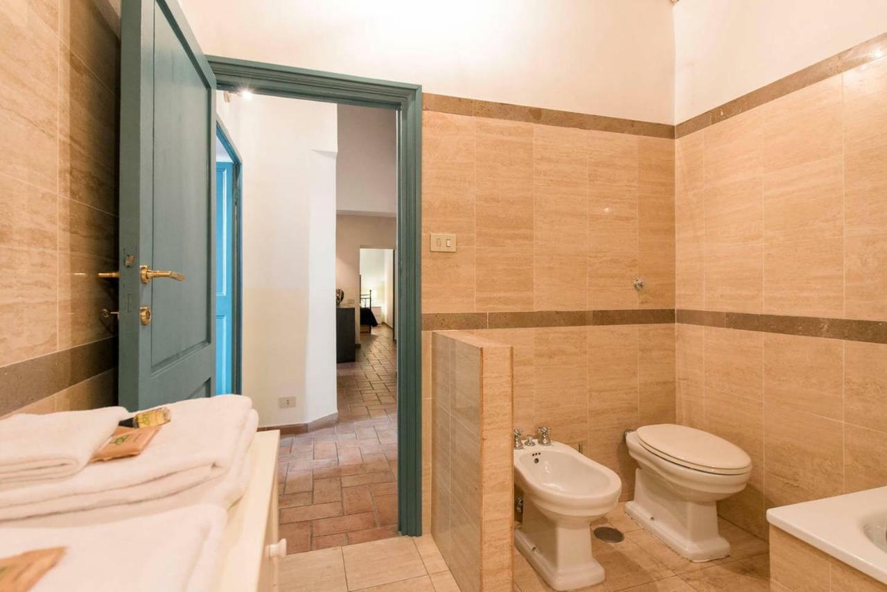 Domus Florea Rome Luaran gambar